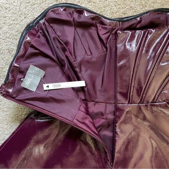 ASOS design premium corseted vinyl bandeau midi dress in oxblood size 2 - Picture 8 of 13